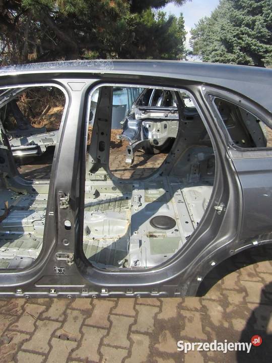 PRÓG SŁUPEK LEWY BOK Z10H OPEL CROSSLAND X