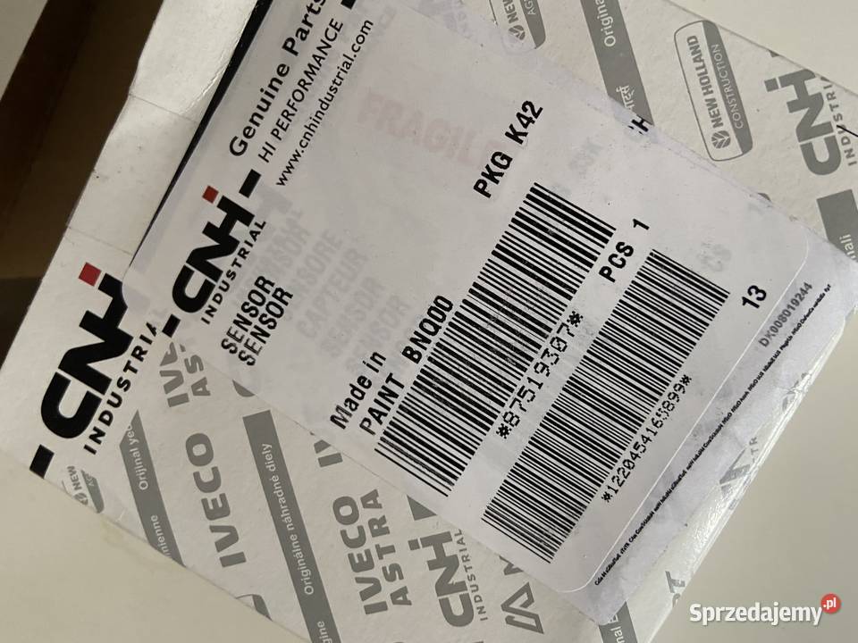 Czujnik 87519307 filtra paliwa CNH Farmall