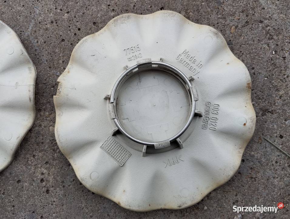 Dekielek kołpak Renault Centra 14860mm 77515 śląskie Kamieniec