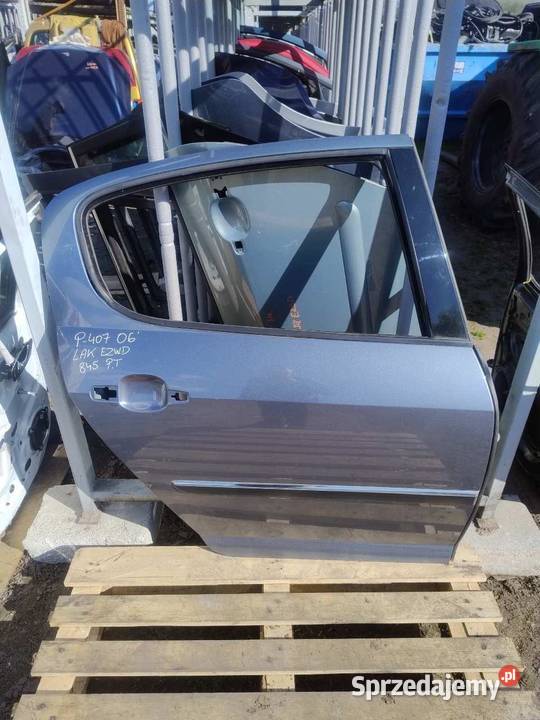 DRZWI PRAWY TYŁ EZWD PEUGEOT 407 osobowe