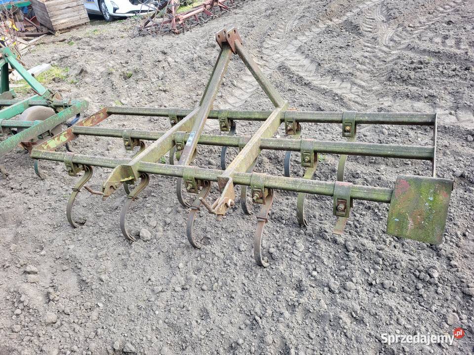 Kultywator agregat uprawowy