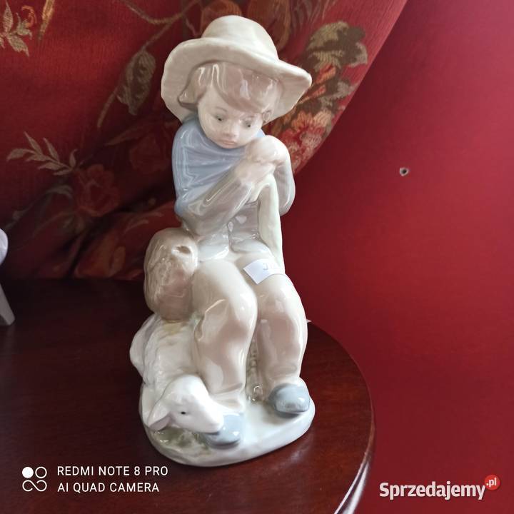 Figurka Chłopiec z Barankiem Zaphirro Porcelana pomorskie sprzedam