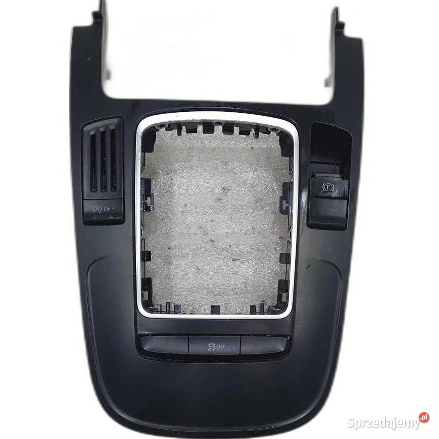 GAŁKA ŚRODKOWY RAMKA AUDI A4 B8 8K0864261 sprzedam