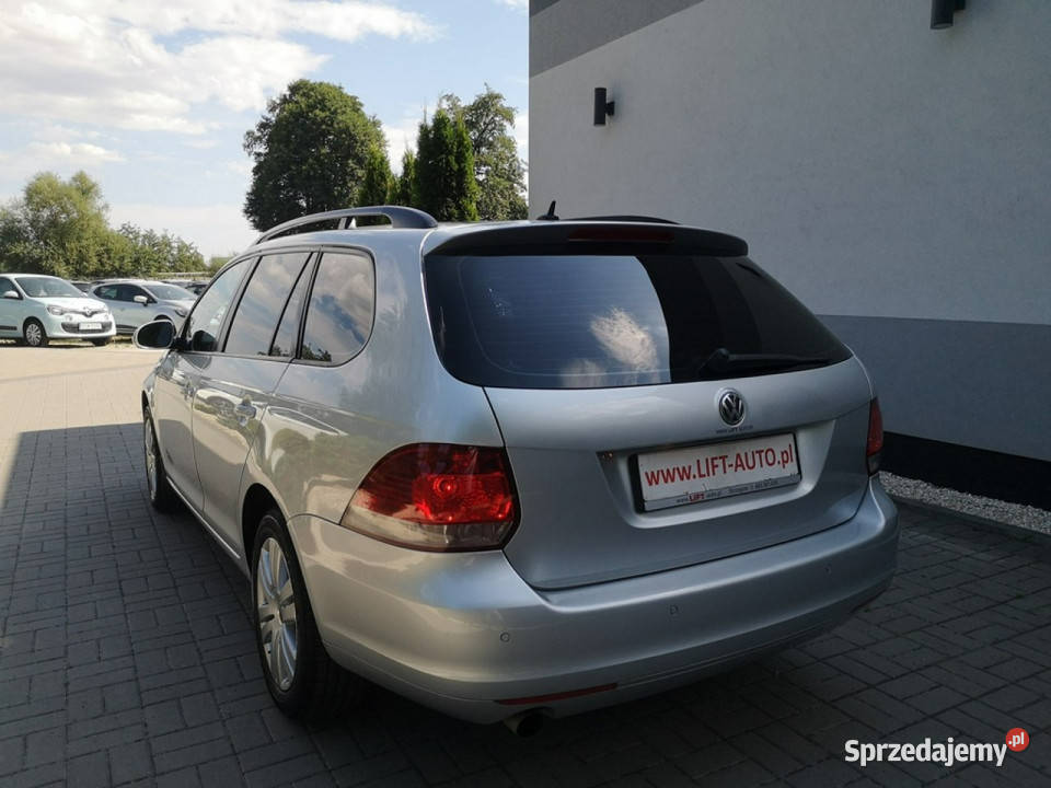 Volkswagen Golf 16 TDI Klimatronic Tempomat światła do jazdy dziennej Strzegom sprzedam