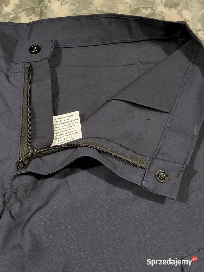 Krótkie spodnie szorty UNITED Navy blue Medium Antyki, Sztuka, Kolekcje Wrocław