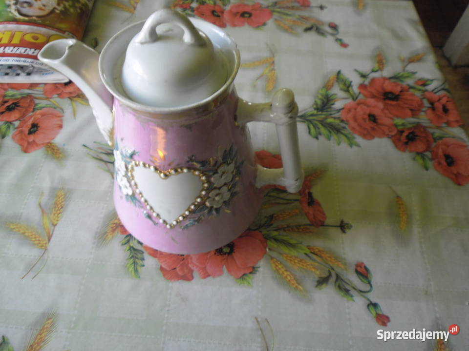 Dzbanek porcelanowy z serduszkami Zwoleń