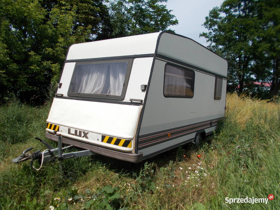 Przyczepa kempingowa Buerstner 4302 LUX