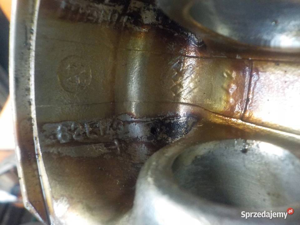 AUDI A4 B7 20 TFSI 08r 220 BUL tlok 82L143 142 Suków