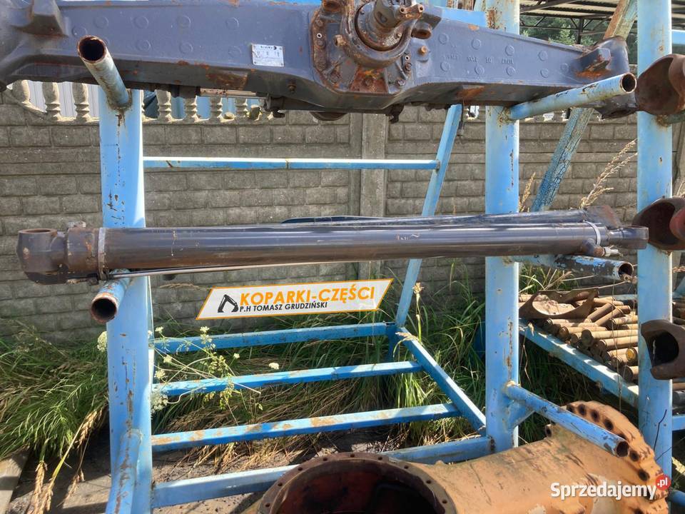 Siłownik wysuwu teleskopu Holland 95 115 CASE Kosakowo