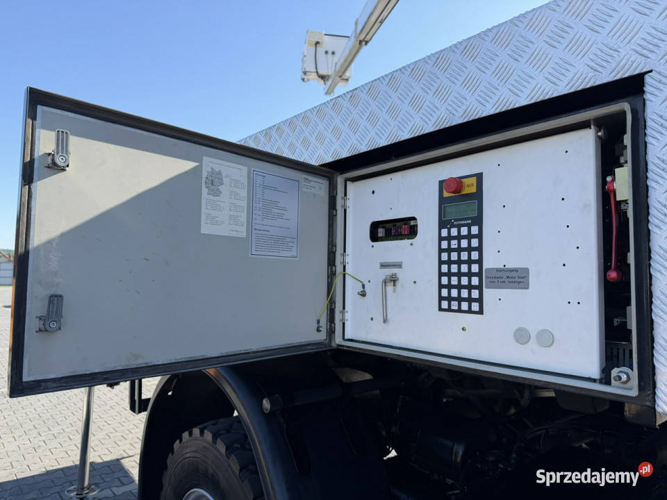 Mercedes UNIMOG 437 4x4 Zwyżka RUTHMANN STEIGER Widełki
