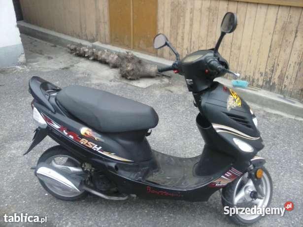 Skuter Baccari xflash 4T automatyczna Nisko