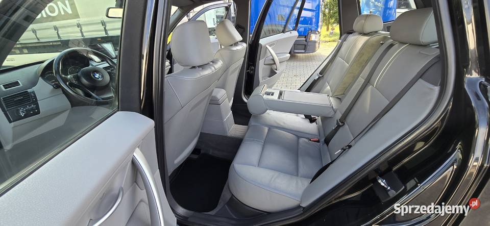 BMW X3 30D 200 NAPĘD 4x4 NAVI KAMERA HAK czarny