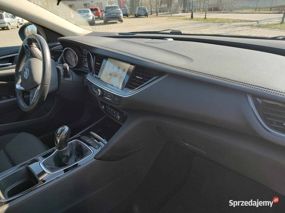 Opel Insignia B 95 model 2018 16 diesel 136