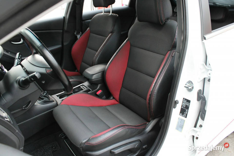 Hyundai i30 TURBOOrglakierSerwis do koncaBogate reflektory ksenonowe Gliwice