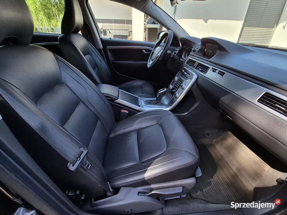 Volvo V70 D4 automat MOMENTUM