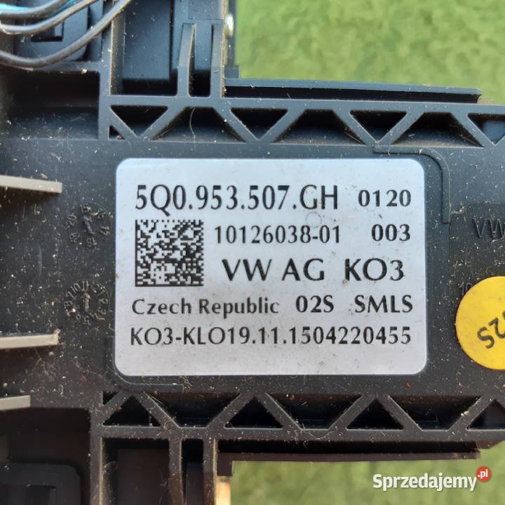 5Q0953507GH przełącznik manetki VW TOURAN III osobowe Dębno sprzedam