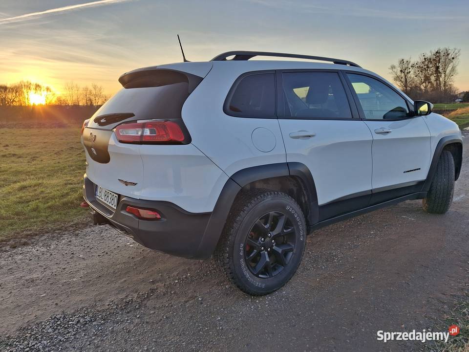 Jeep cherokee trailhawk 32 4x4 Turobin sprzedam