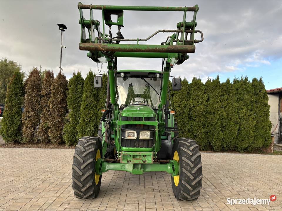 John Deere 6130 z ładowaczem Grabów Szlachecki