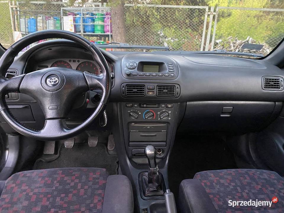 Toyota Corolla G6 16 VVTi 111 2001r Warszawa
