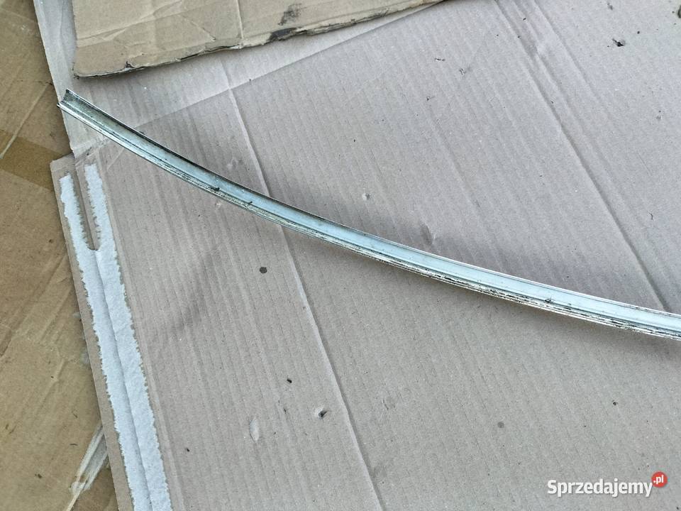 MERCEDES W123 LISTWA ZEWNĘTRZNA CHROM osobowe Kamień-Kolonia