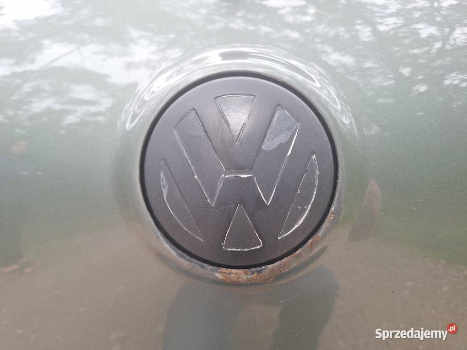 Sprzedam samochód osobowy Golf 5 sprzedam