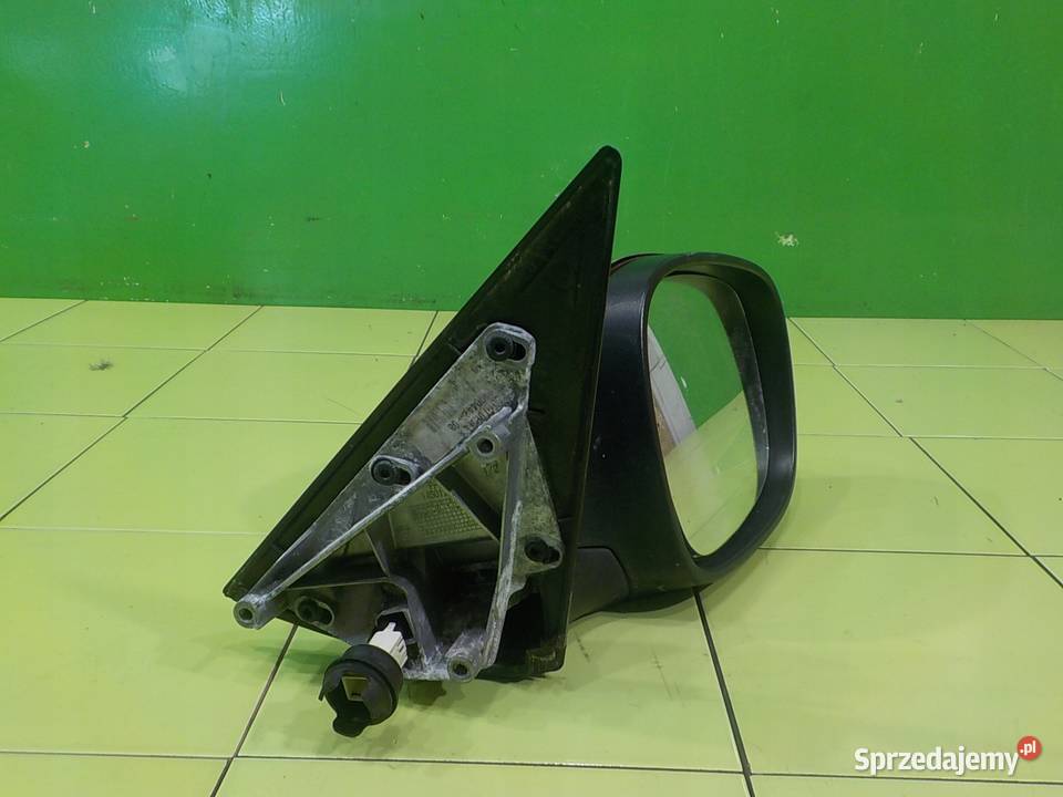 BMW X1 E84 20 D 10r 5D lusterko prawe osobowe