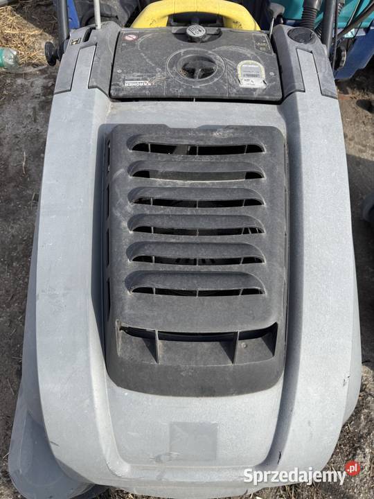 Karcher zamiatarka zwrotna 7540 Sochaczew sprzedam
