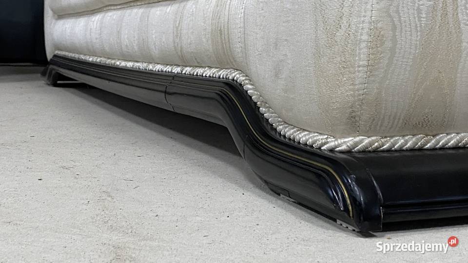 Elegancki komplet wypoczynkowy 321 w klasycznym Budno