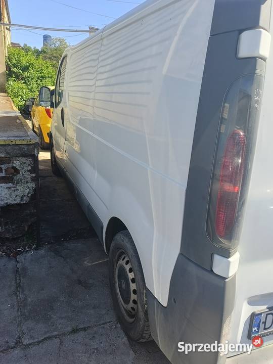 Opel Vivaro long uszkodzony Rok produkcji 2002 dolnośląskie Wrocław