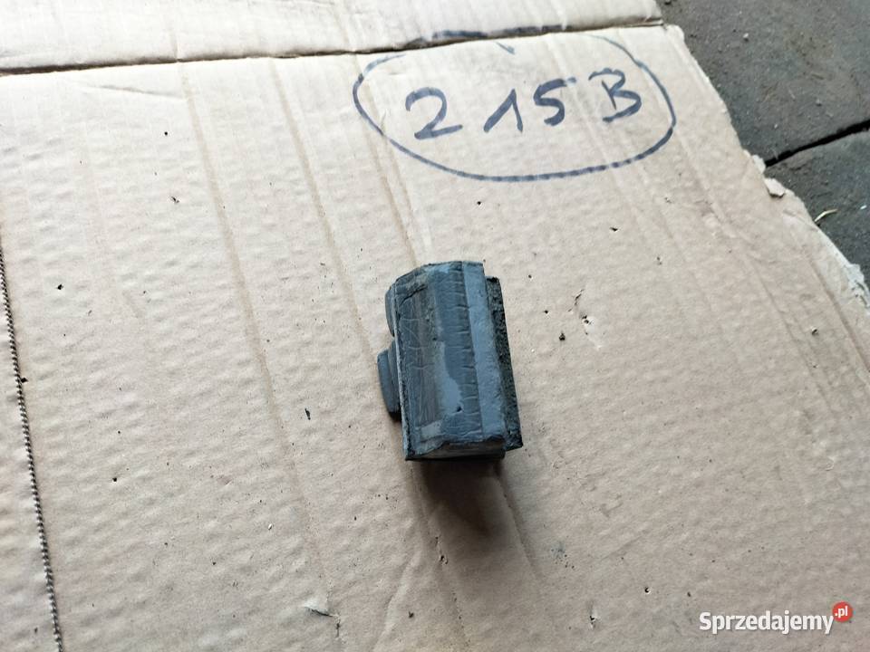 AUDI 80 B3 80B3 ODBÓJ LEWY ODBOJE KLAPY MASKI Pozostałe Kamień-Kolonia