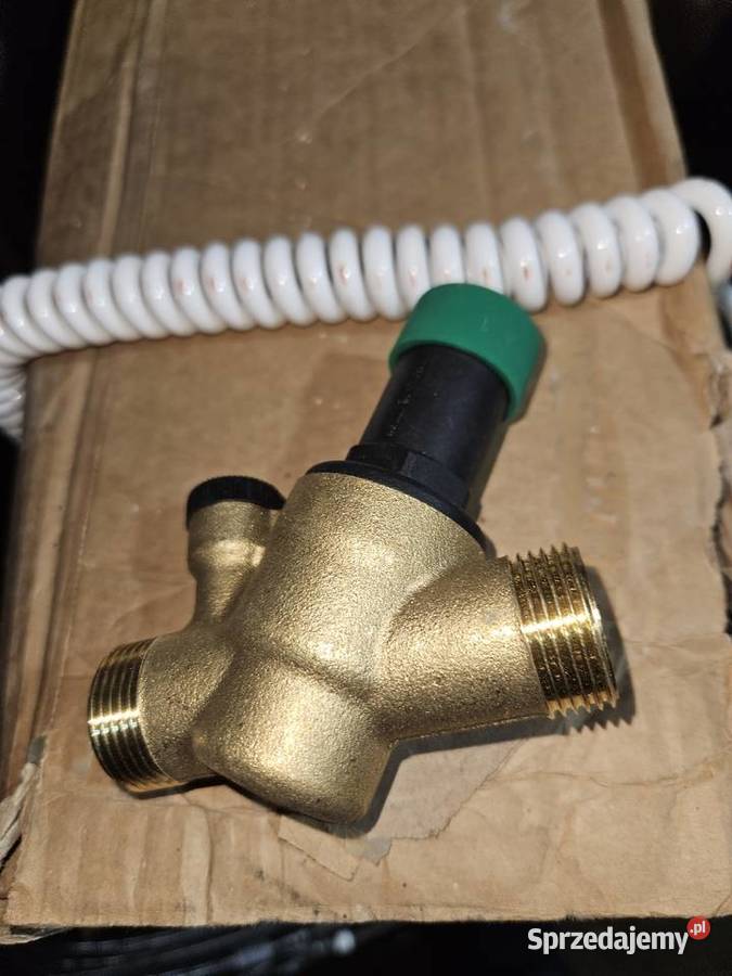 Reduktor ciśnienia Honneywell nowy D04FM 34 sprzedam