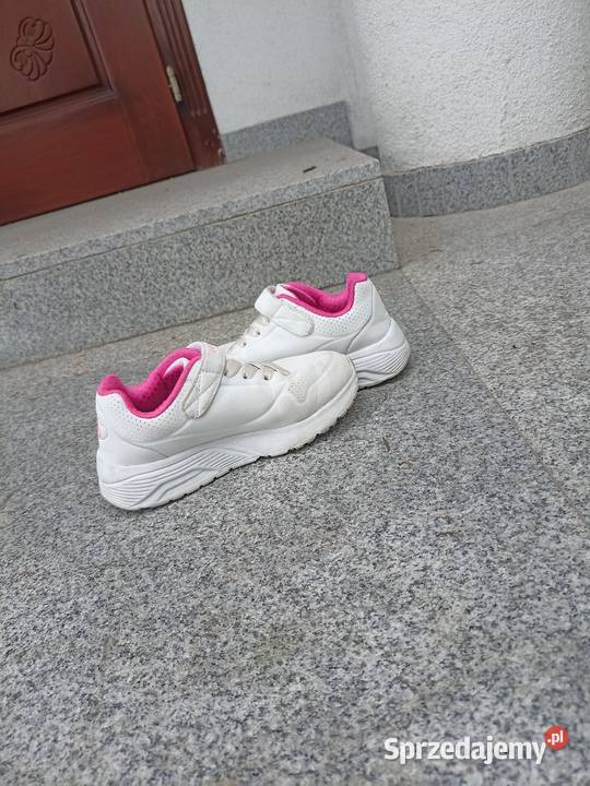 Buty dziewczęce skeachers wielkopolskie Dzierzążenko