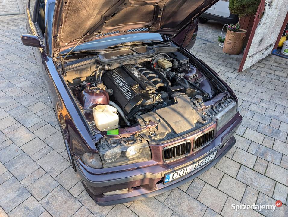 Bmw e36 coupe mpakiet 20 R6 Daytonaviolett światła przeciwmgielne opolskie Dobrodzień