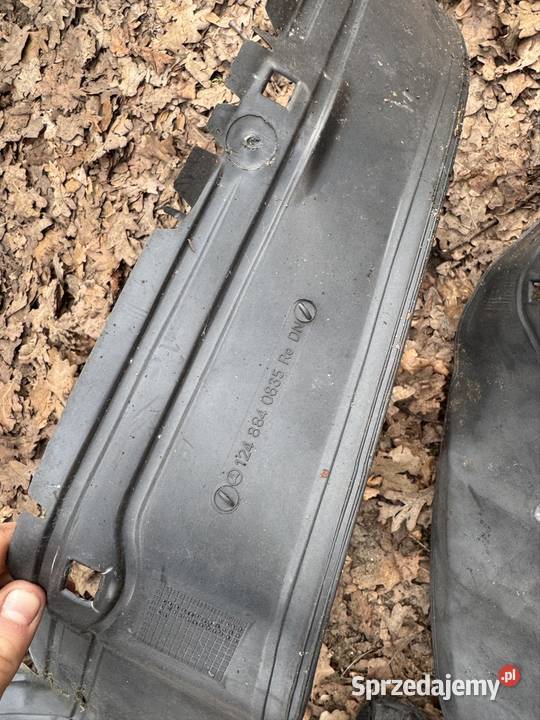 Nadkola Mercedes w124 sedan śląskie Poraj