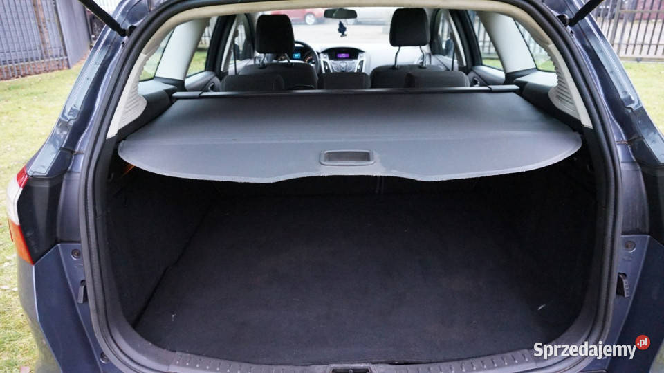 Ford Focus zarejestrowany ubezpieczony Gwarancja elektryczne lusterka