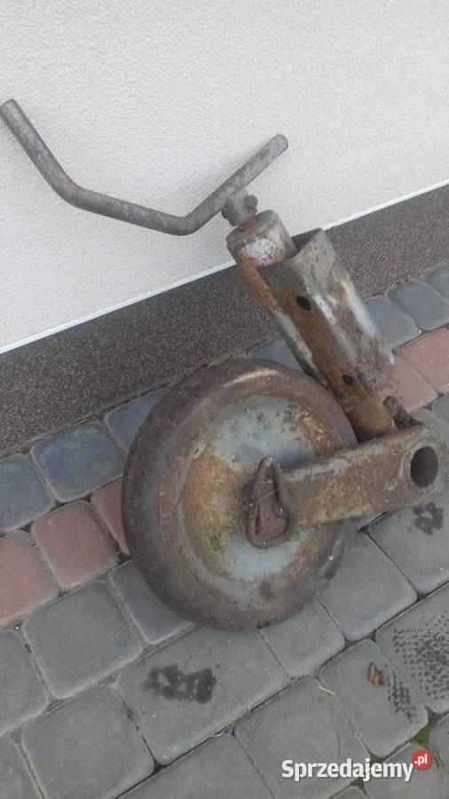 Sprzedam zaczep dolny do c330 kompletny warmińsko-mazurskie Młynary