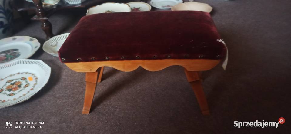 Podnóżek prostokątne siedzisko
Na nóżkach Drewno Gdańsk