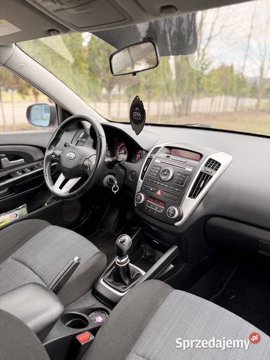 Kia Ceed 16 benzynaniski przebiegsuper Warszawa