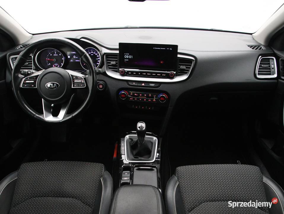 Kia Ceed III 16 Dynamic Plusline manualna Lublin