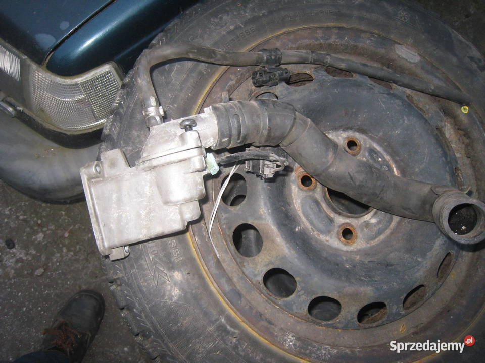 Obudowa Temorstatu Volvo 850 s70 v70 20 140k 25