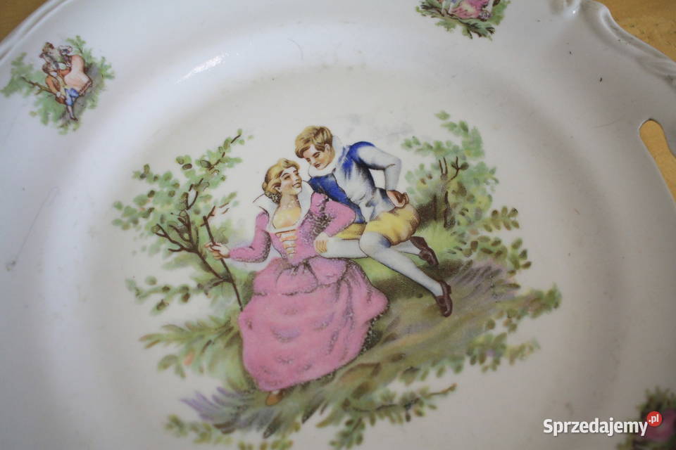Talerz porcelana na ścianę Polska porcelana inny kolor Pszczyna