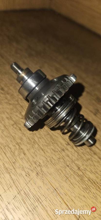 Wałek zaworu wydechowego mechanizm Yamaha yz 80