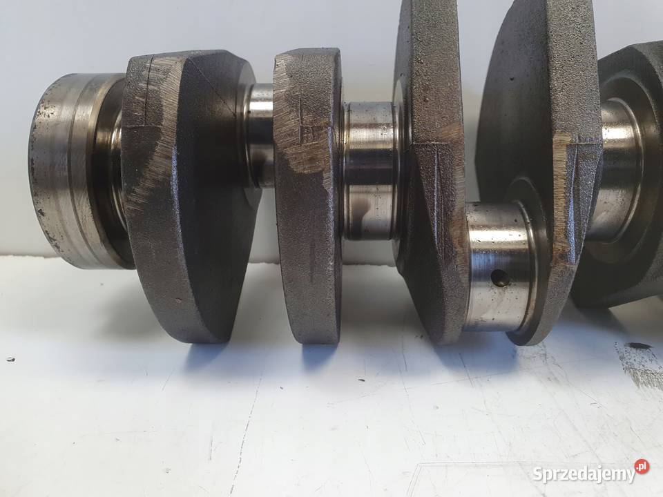 Land Rover Discovery II 25 TD5 WAŁ KORBOWY osobowe Rudka