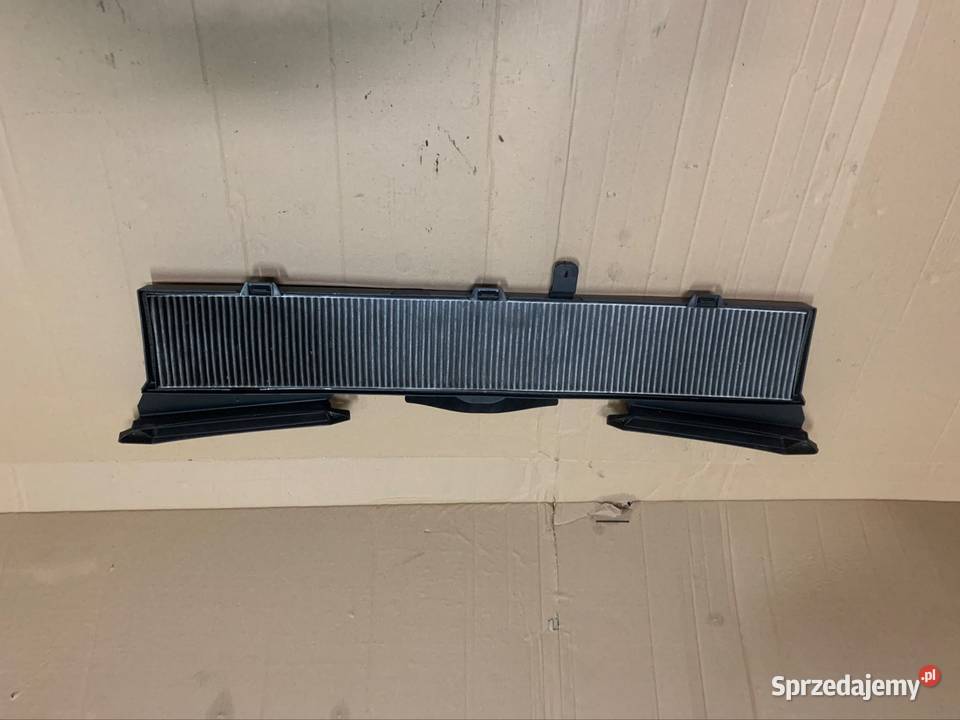 Obudowa filtra powietrza bmw 3 e90 e91 e92 bmw 1 Rok produkcji 2005 Przewody powietrza Szczecin sprzedam