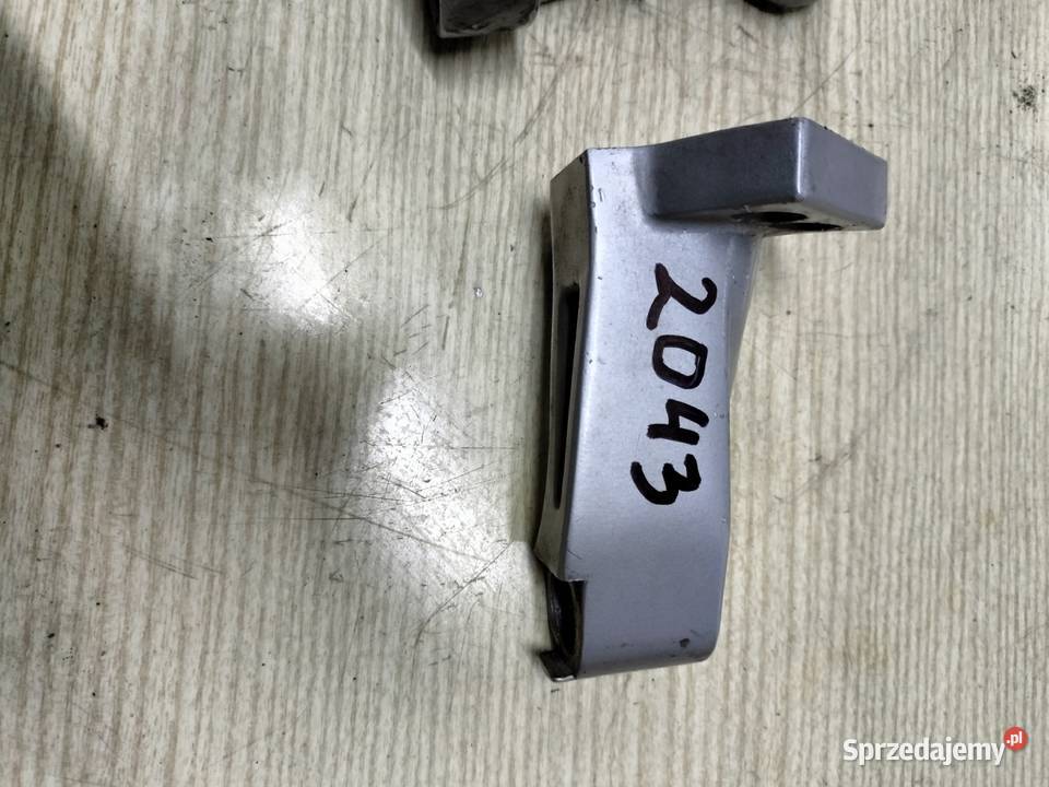 Uchwyty mocowania kierownicy Kawasaki GPZ 500 Łubno