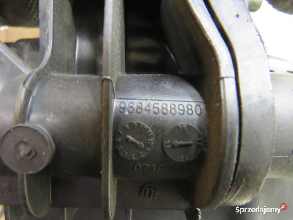 OBUDOWA TERMOSTATU C4 PICASSO 9684588980