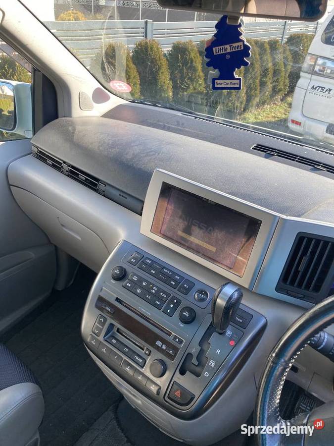 Nissan Elgrand 35 V6 NV200