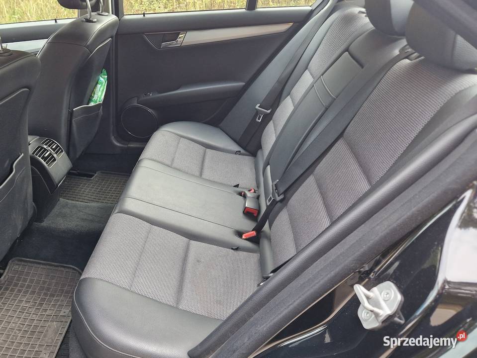 MERCEDESBENZ C180 światła przeciwmgielne mazowieckie Słupno