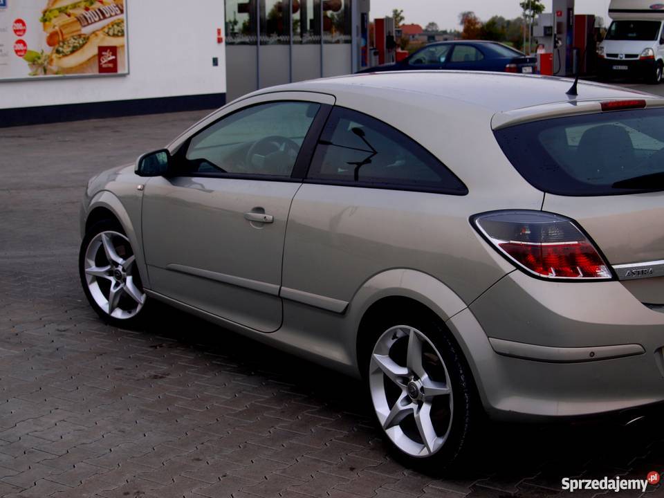 Opel Astra GTC 200506 Felgi 18 OPC SPORT sprzedam