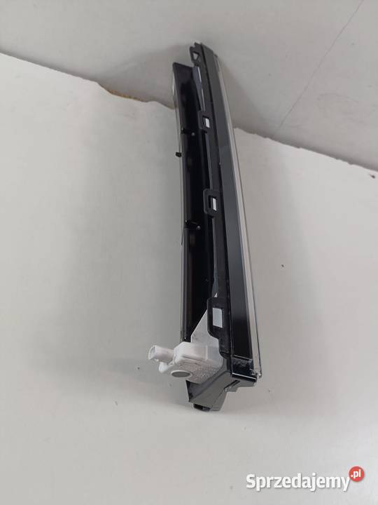 VW PASSAT B9 3J0 LED GRILLA ATRAPY LEWY PRZÓD wielkopolskie Międzychód